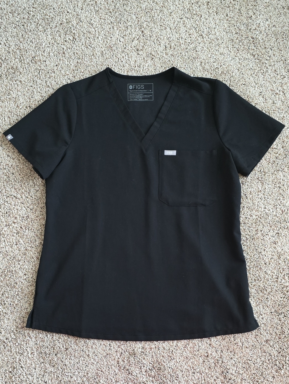 FIGS Sz M Technical Collection Black Top